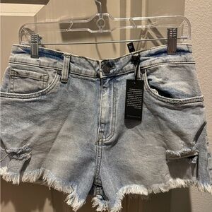 Kut High Rise Jane short Size 10
